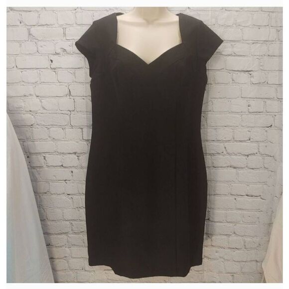 BCX Junior's Size 13 Black Cap Sleeve Dress - Picture 1 of 6